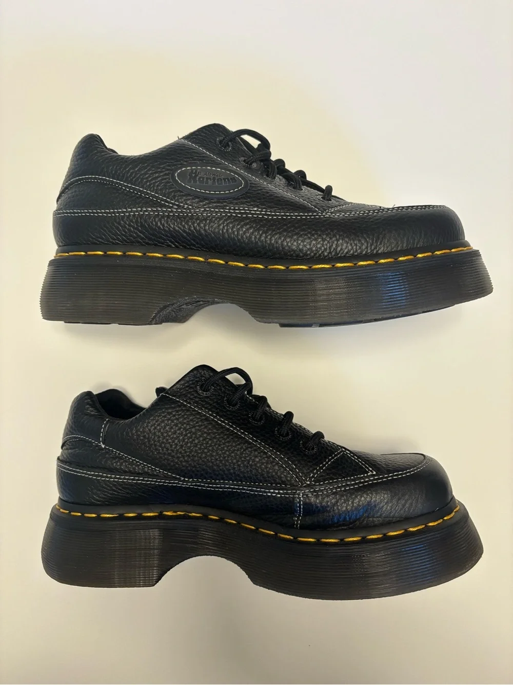 Dr. Martens Buzz 5-Eye Leather Shoes Black Platform